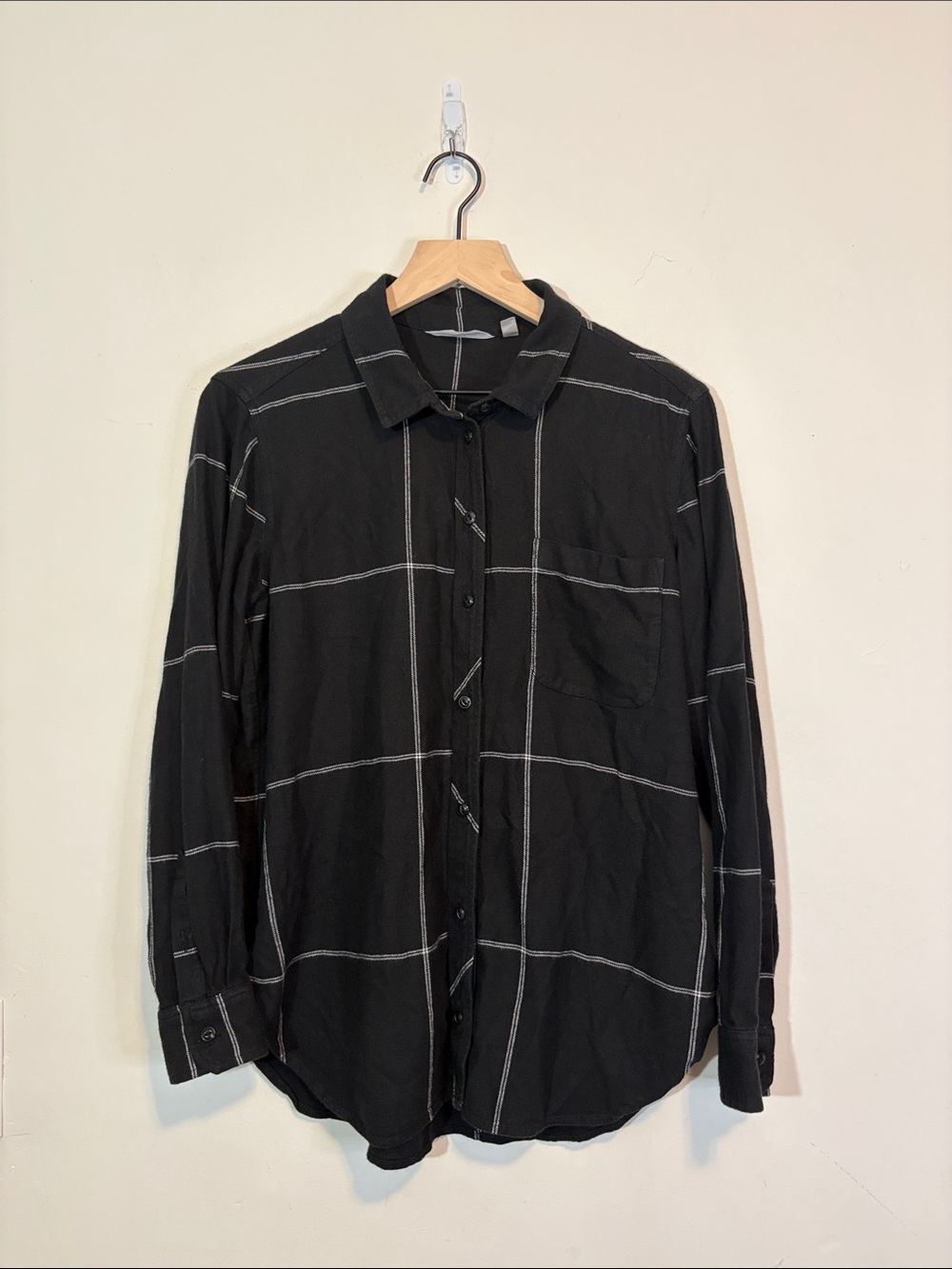 Athleta Black/Dove Windowpane Plaid Heat Gen Flannel 2.0 Button Up Shirt Medium